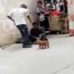 中国の通行人