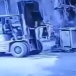 フォークリフト